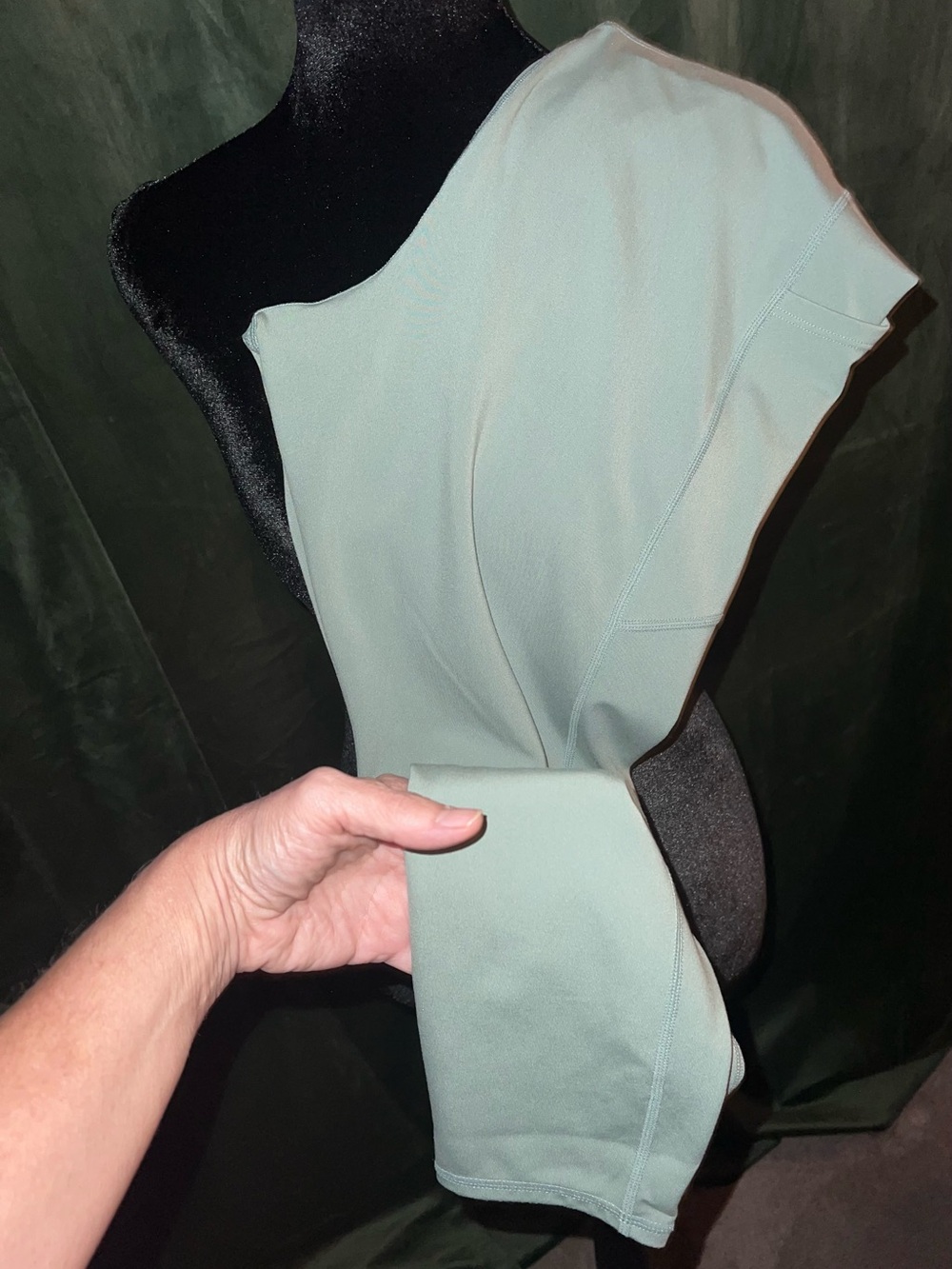 GAP FIT - Light Sage Green 2 pc Outfit - Half Zip Shirt XL & Matching Leggings L - Picture 8 of 13